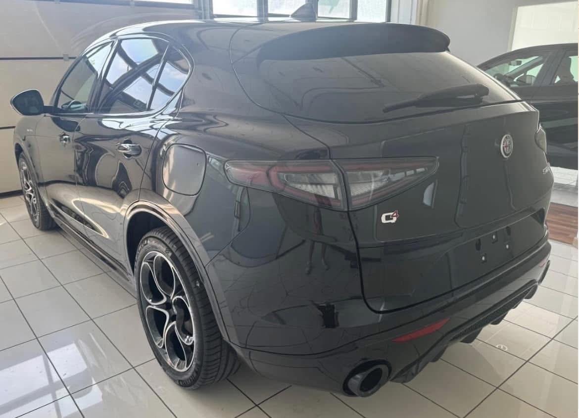 Alfa Romeo Stelvio 2.2 Turbodiesel 210 CV AT8 Q4 Veloce NOLEGGIO