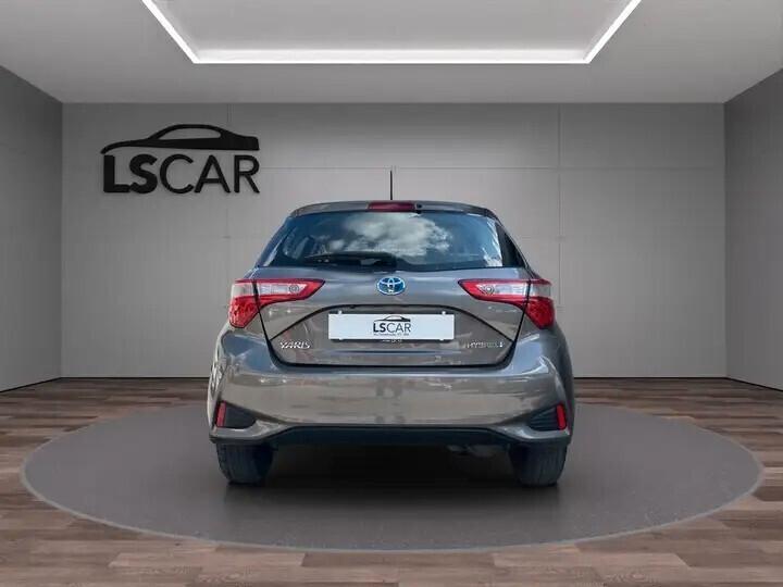 Toyota - Yaris 1.5 Hybrid Lounge