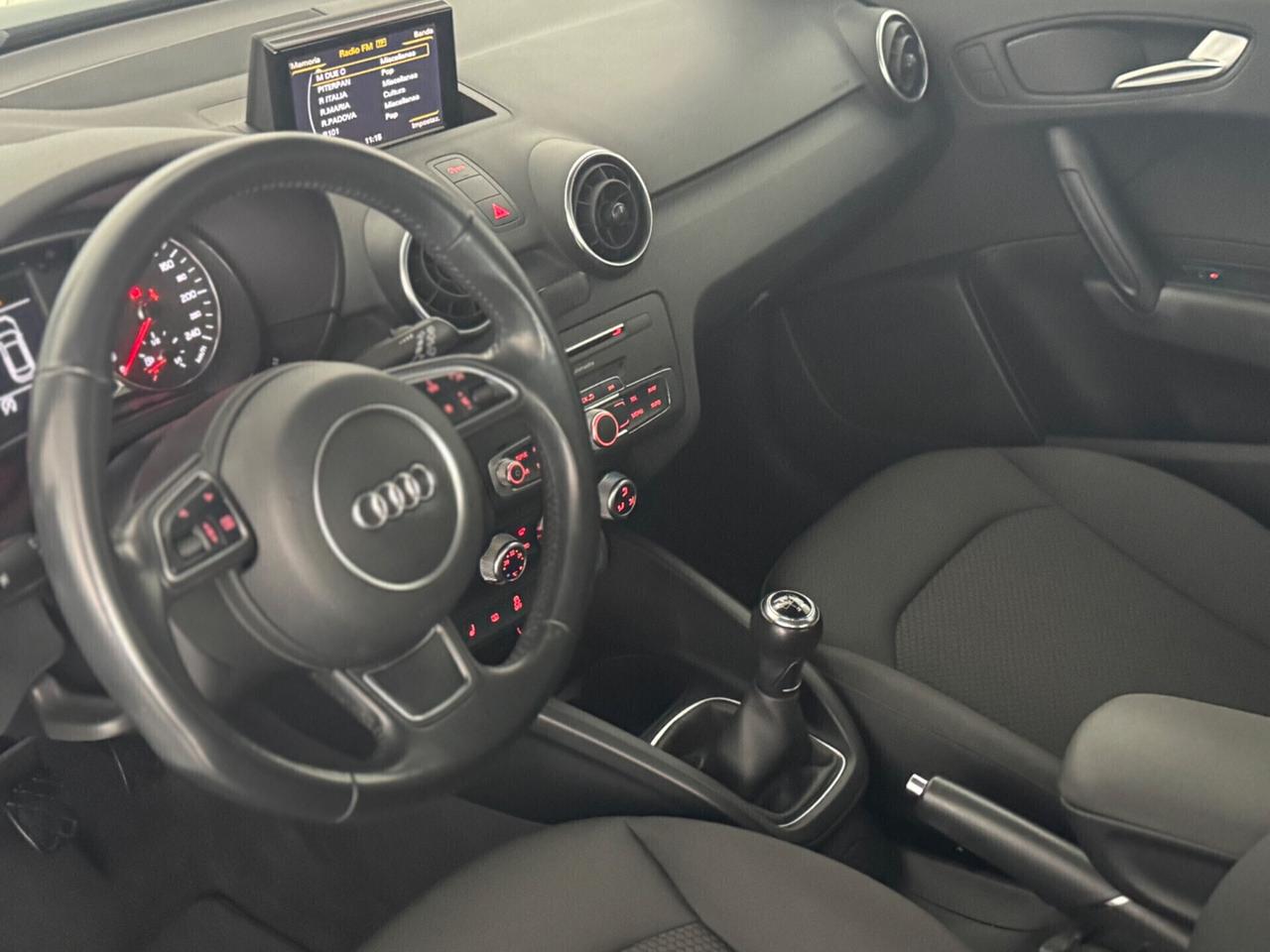 Audi A1 SPB Sline 85.000 Km, Neopatentati !