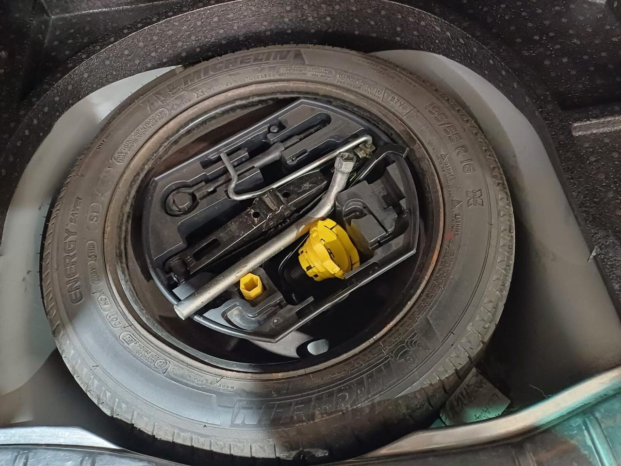 Peugeot 207 SW 1.6 HDi TETTO PANORAMICO - 2012