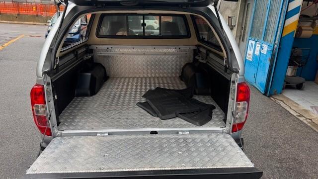 Nissan Navara 2.3 dCi 4WD Double Cab Acenta