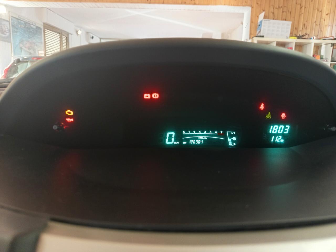Toyota Yaris 1.0 5 porte, 126 Mila chilometri ok neopatentati