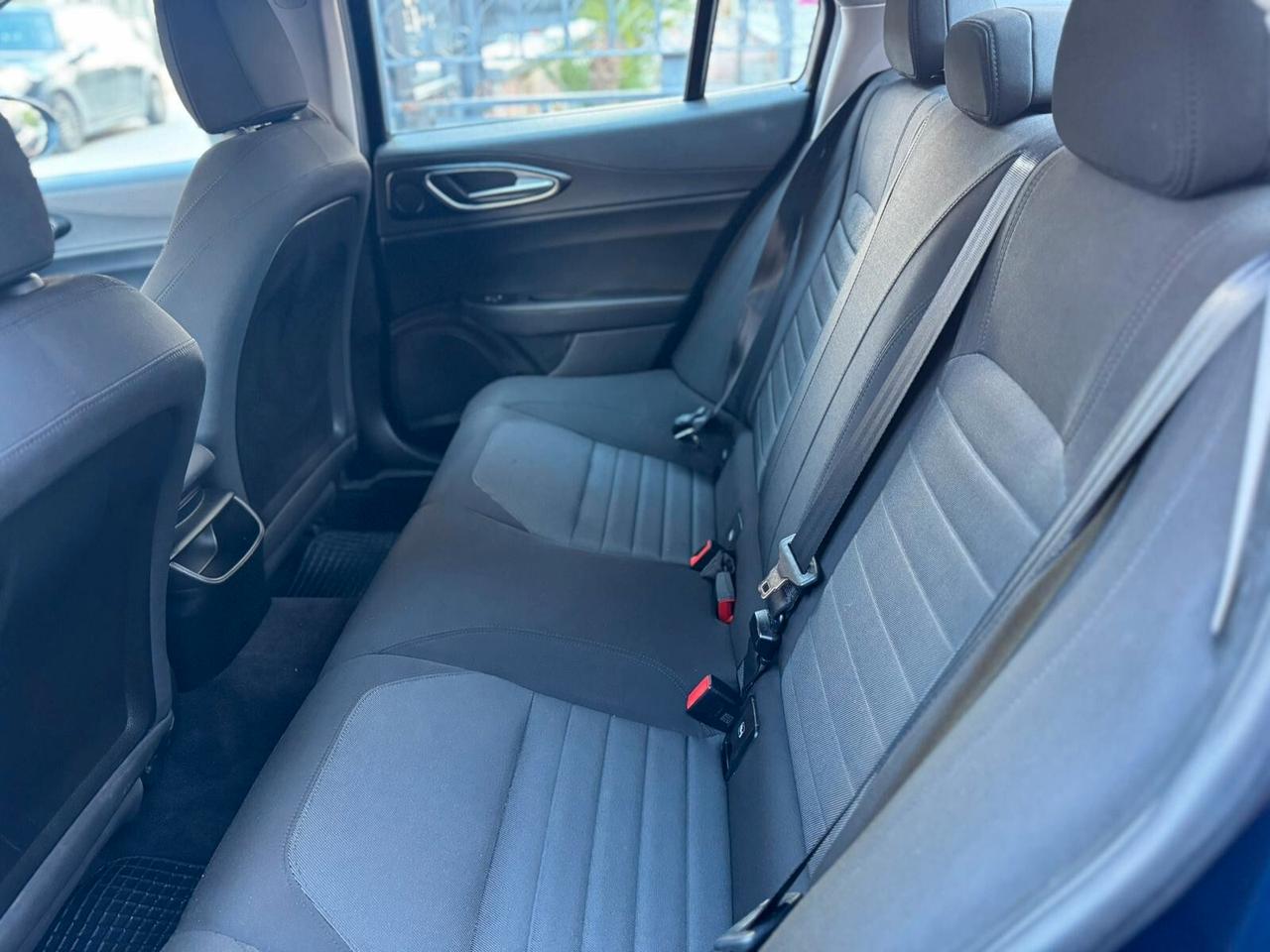 Alfa Romeo Giulia 2.2 Turbodiesel 150 CV Super