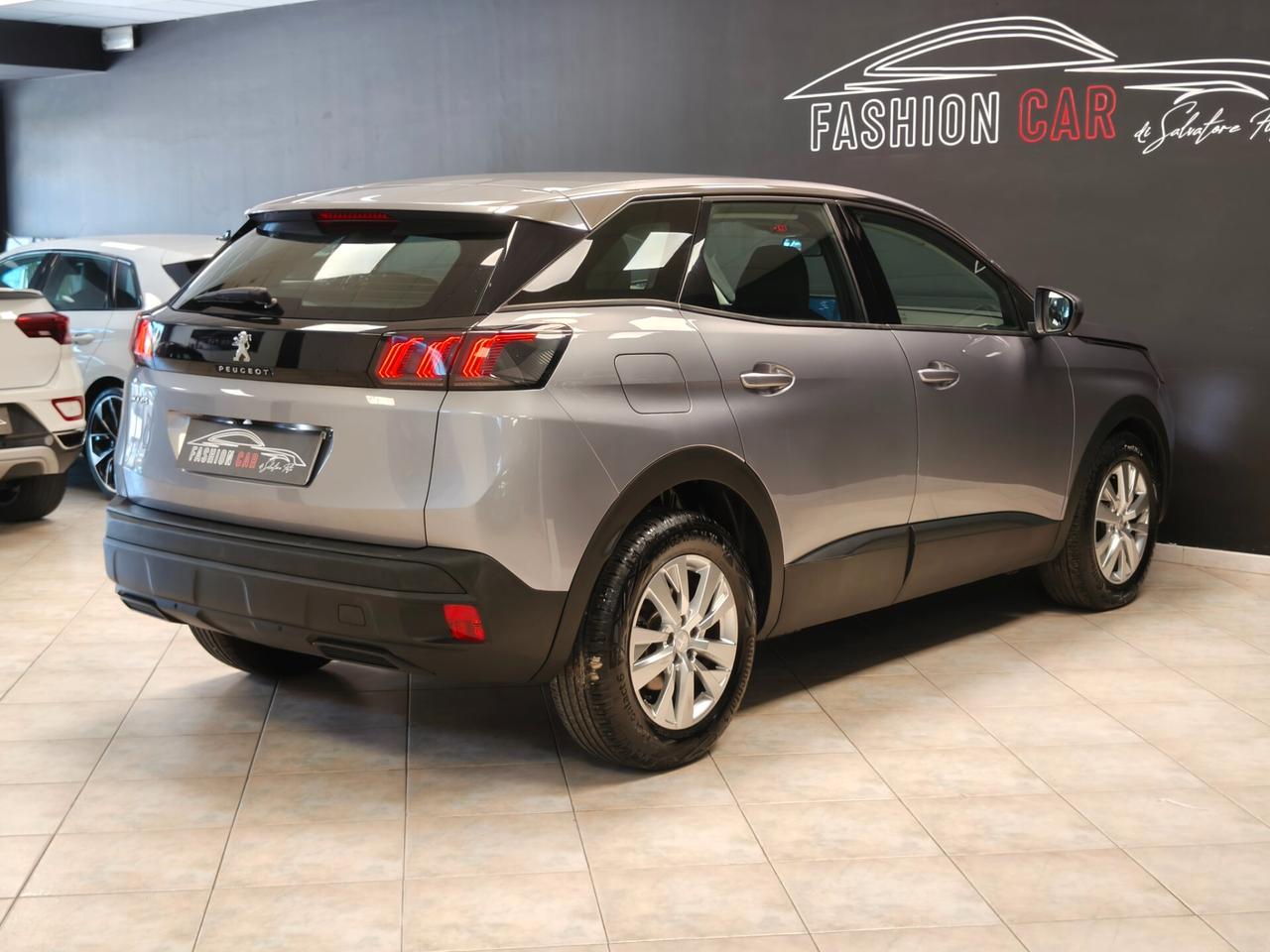 Peugeot 3008 BlueHDi 130 S&S EAT8 Active