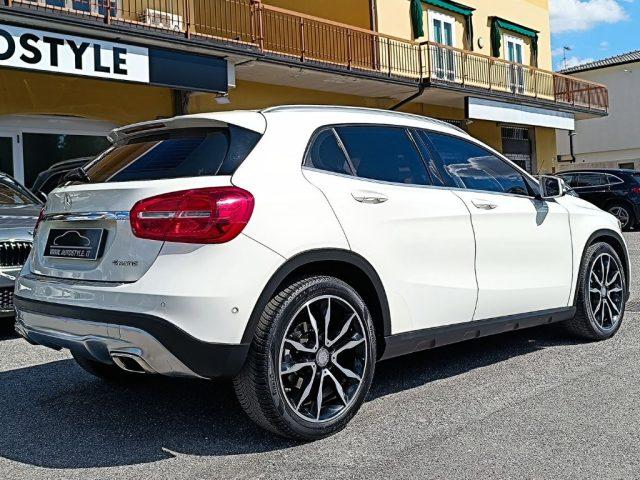 MERCEDES-BENZ GLA 200 CDI Automatic 4Matic Sport 2.2 4x4