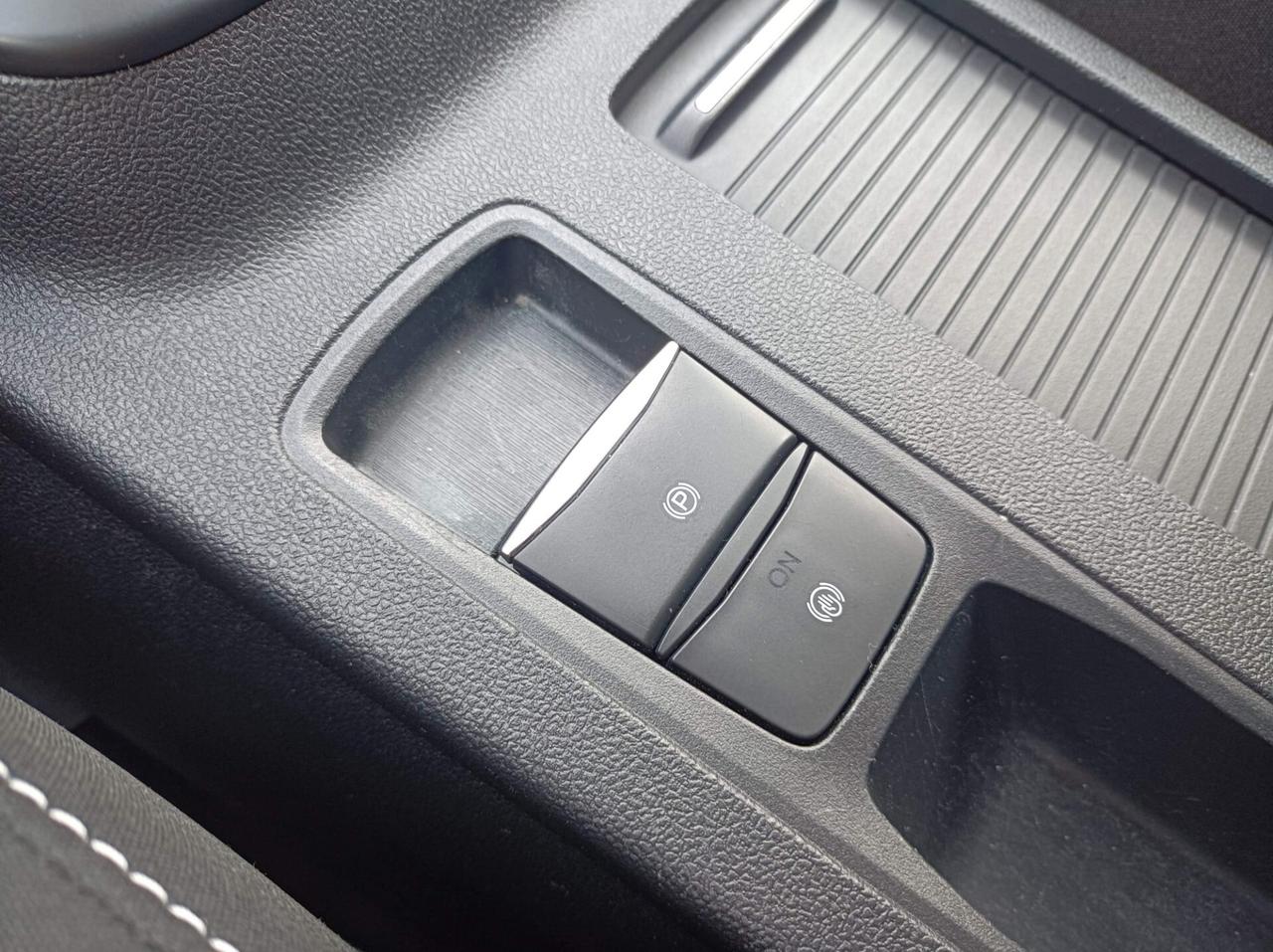 Ford Kuga 1.5 EcoBlue 120 CV 2WD Titanium