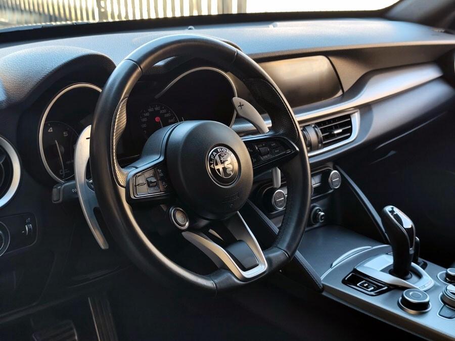 Alfa Romeo Stelvio 2.2 Turbodiesel 190 CV AT8 Q4 Sprint Marmitte Nere, Cerchi 19, STUPENDA!
