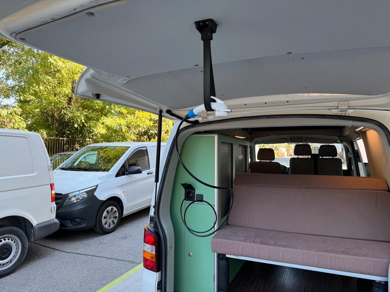Volkswagen T5 Transporter 1.9TDI CAMPER GARANZIA24
