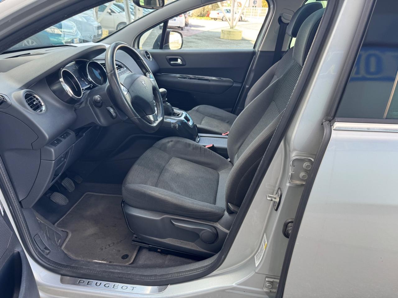 Peugeot 5008 BlueHDi 120 Allure 2016