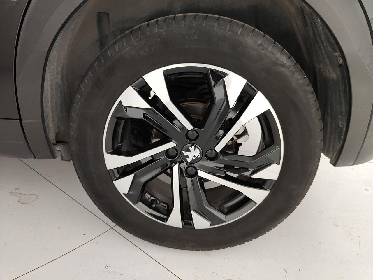 Peugeot 2008 BlueHDi 130 S&S EAT8 GT Line