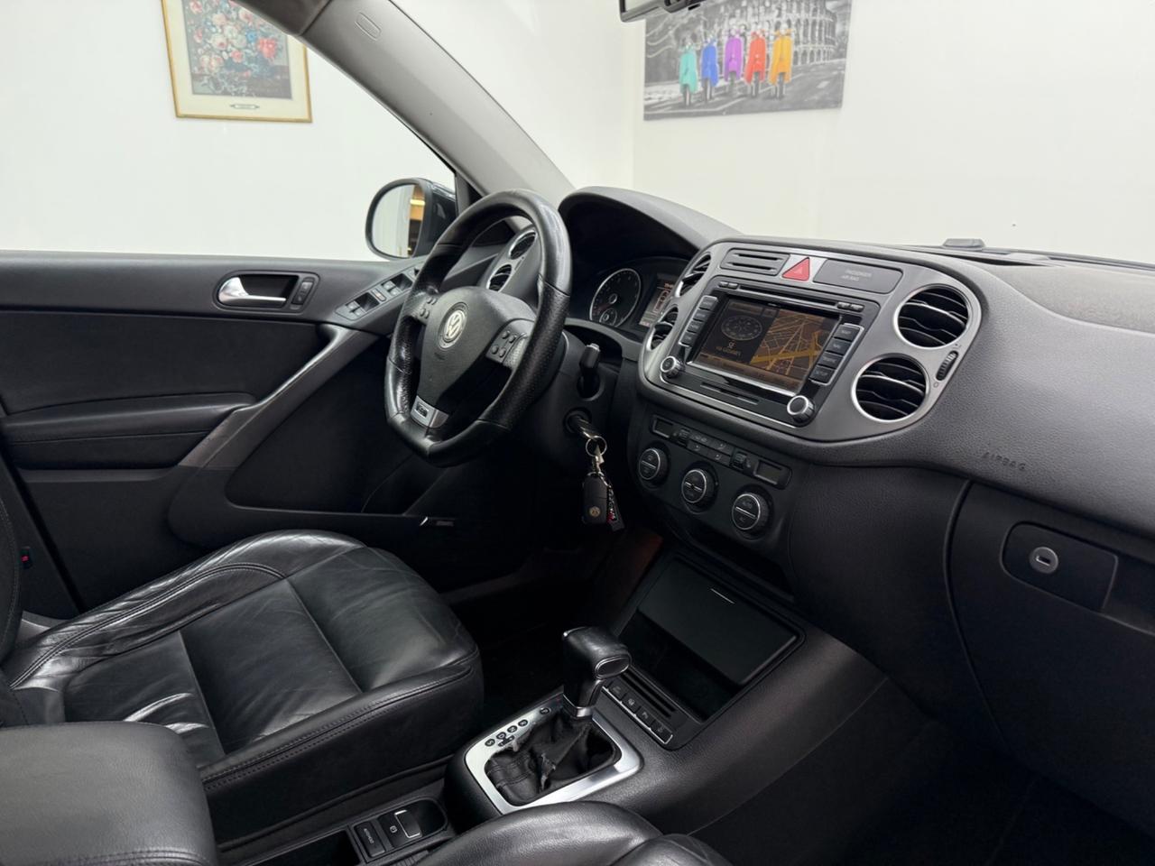Volkswagen Tiguan 2.0 TSI 4MOTION R-Line