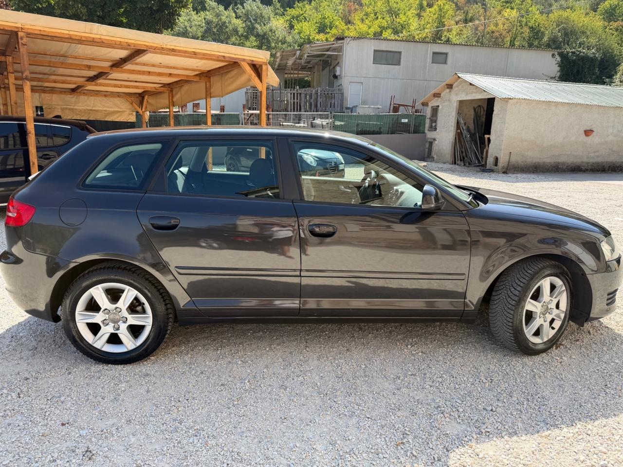 Audi A3 1.6 TDI 105 CV CR Ambition