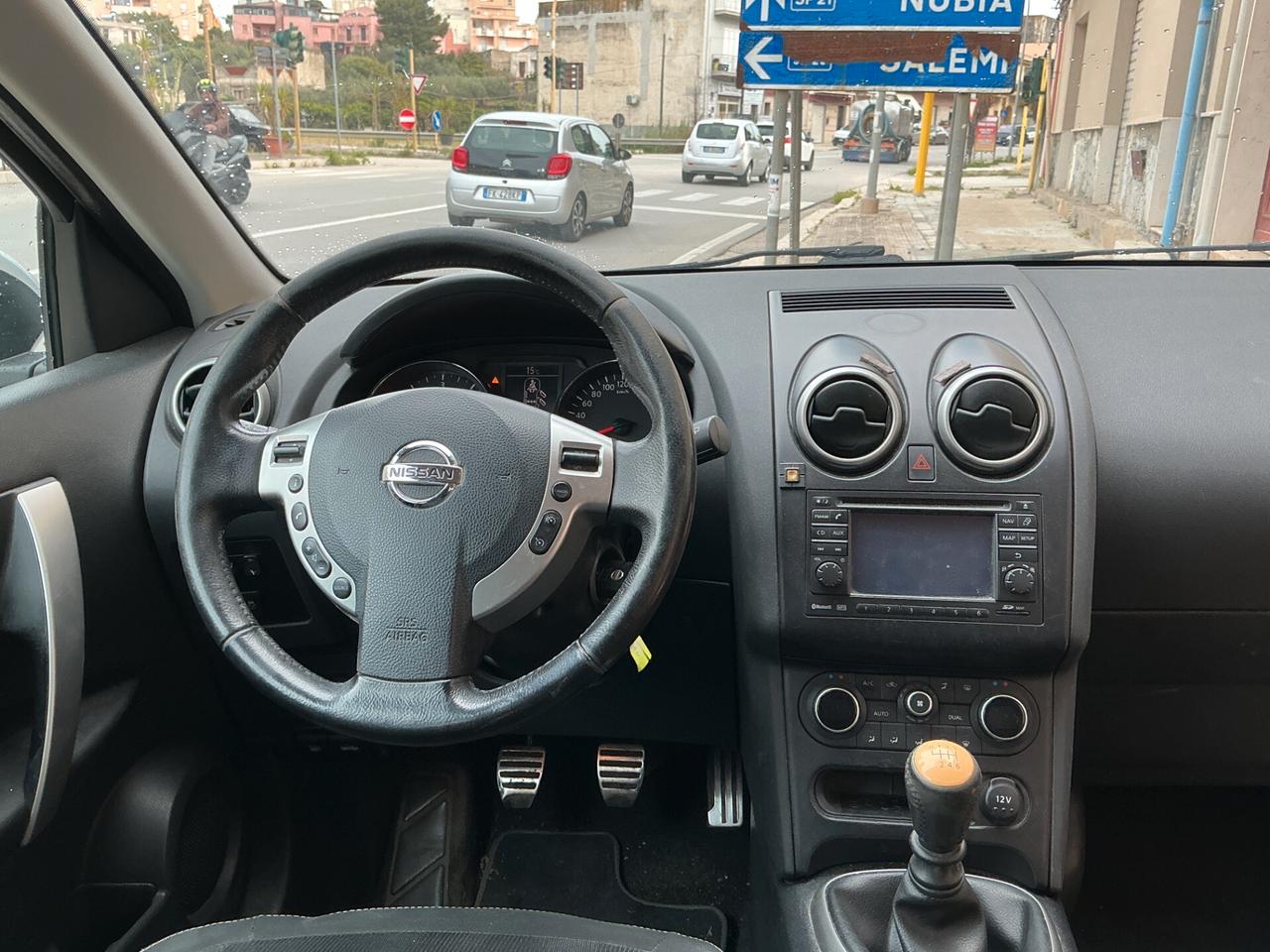 Nissan Qashqai 2.0 dCi DPF n-tec