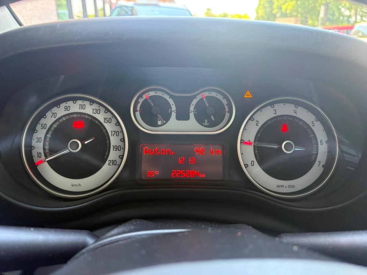 Fiat 500L 0.9 TwinAir 105 CV Trekking 2013 225.000 KM