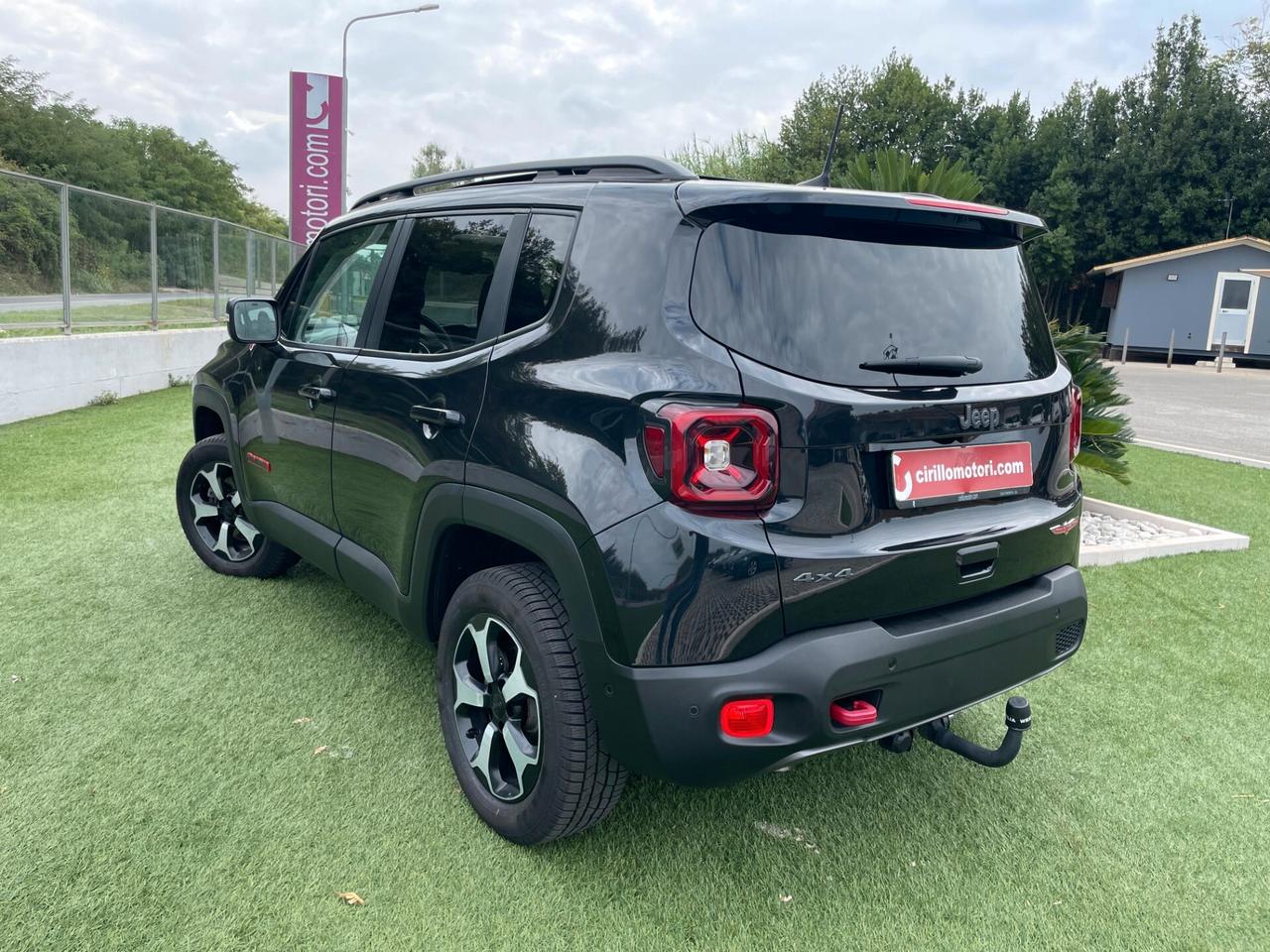 Jeep Renegade 2.0 Mjt 170CV 4WD Active Drive Low Trailhawk
