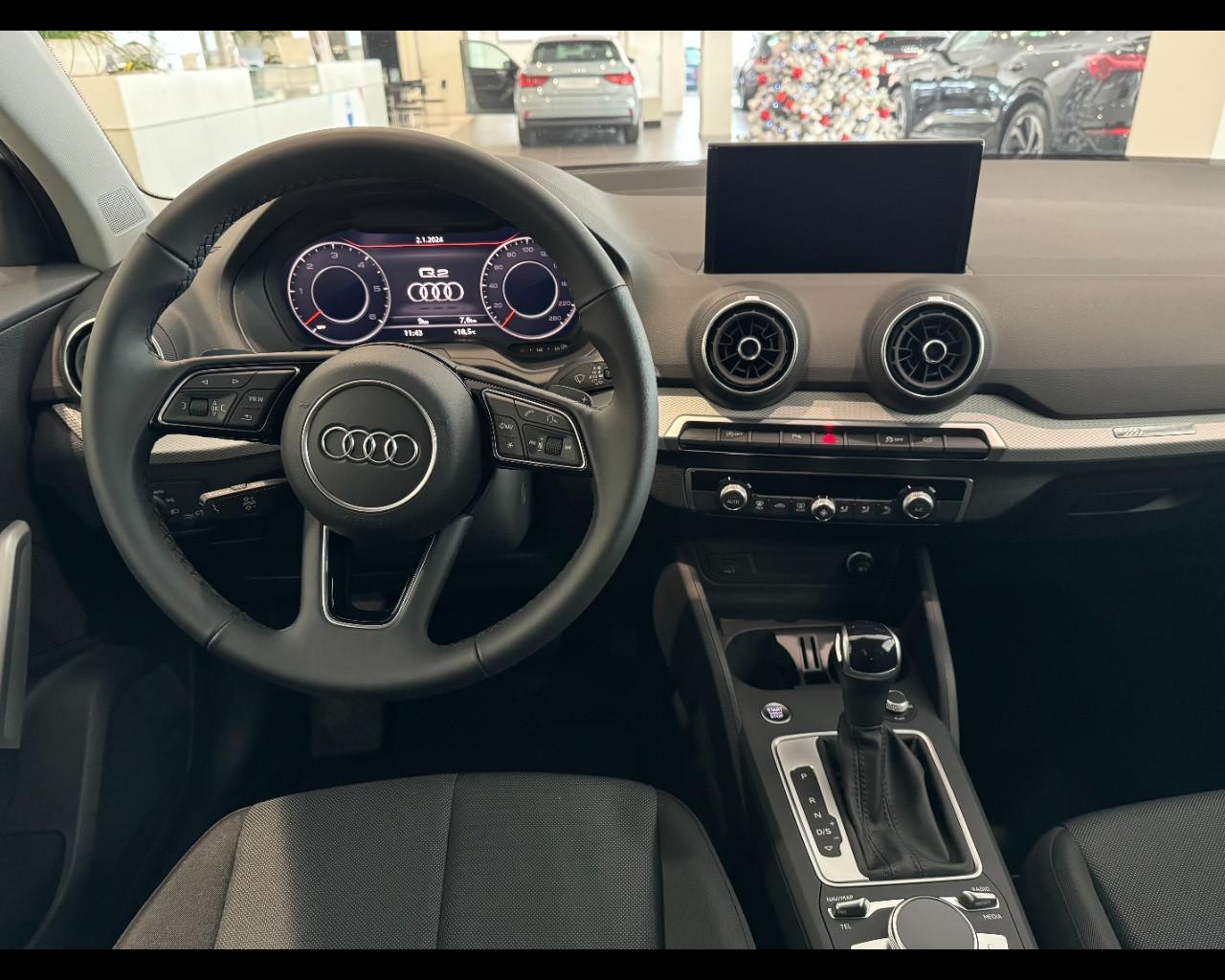 AUDI Q2 35 TFSI S-TRONIC BUSINESS