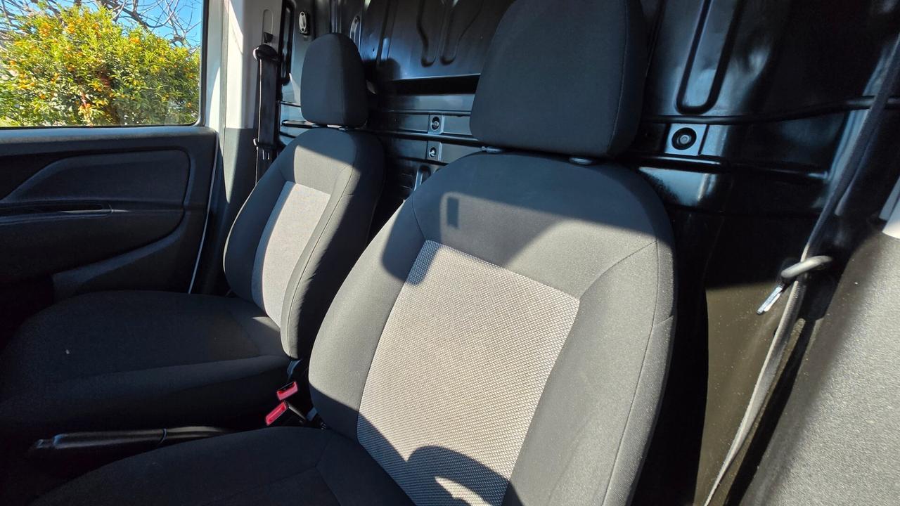 Fiat Doblo Doblò 1.6 MJT 105CV S&S PC-TN Cargo Business