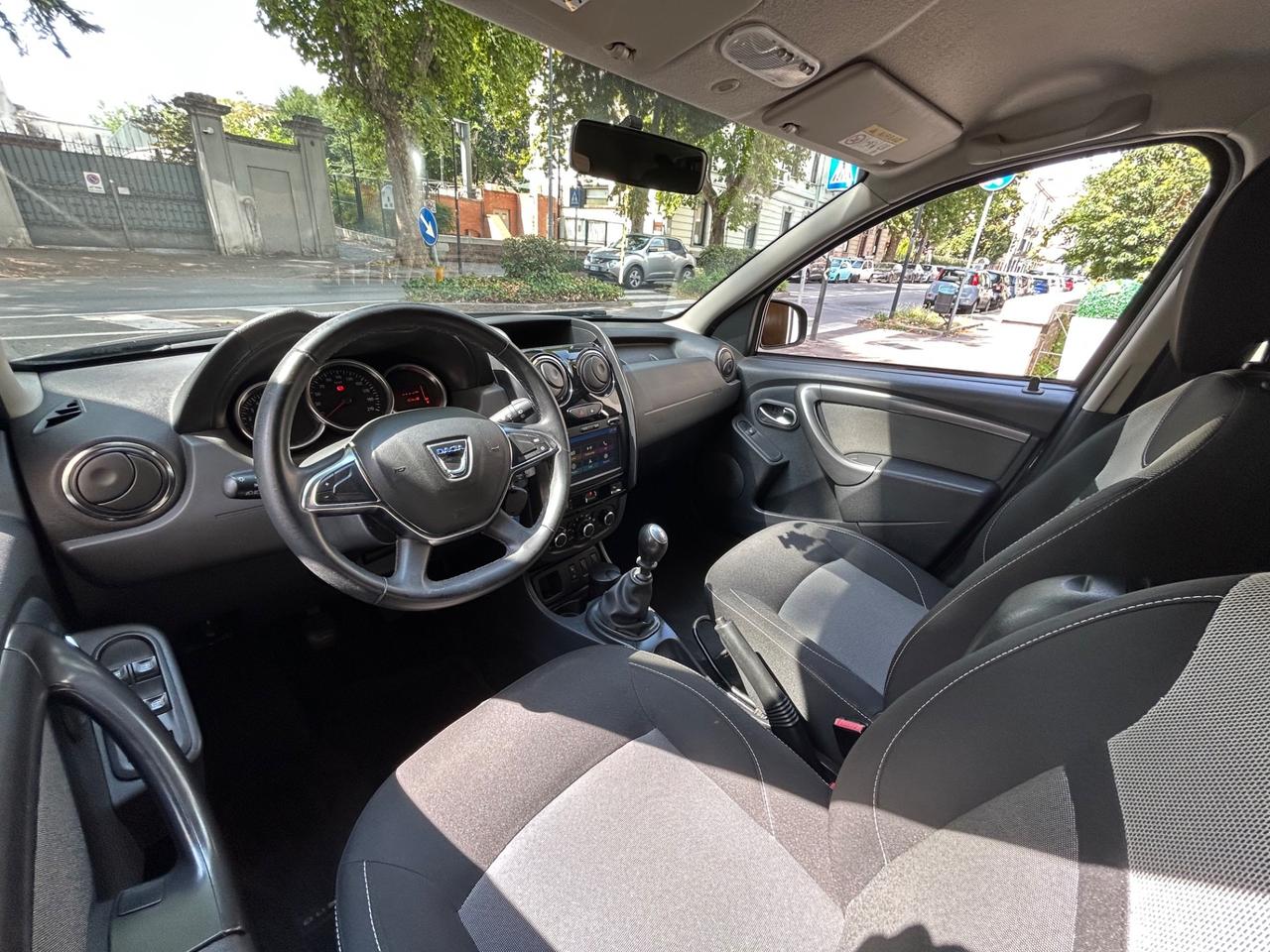 Dacia Duster 1.2 TCe Black Shadow 125cv S&S 4x2 - EURO 6B!!!