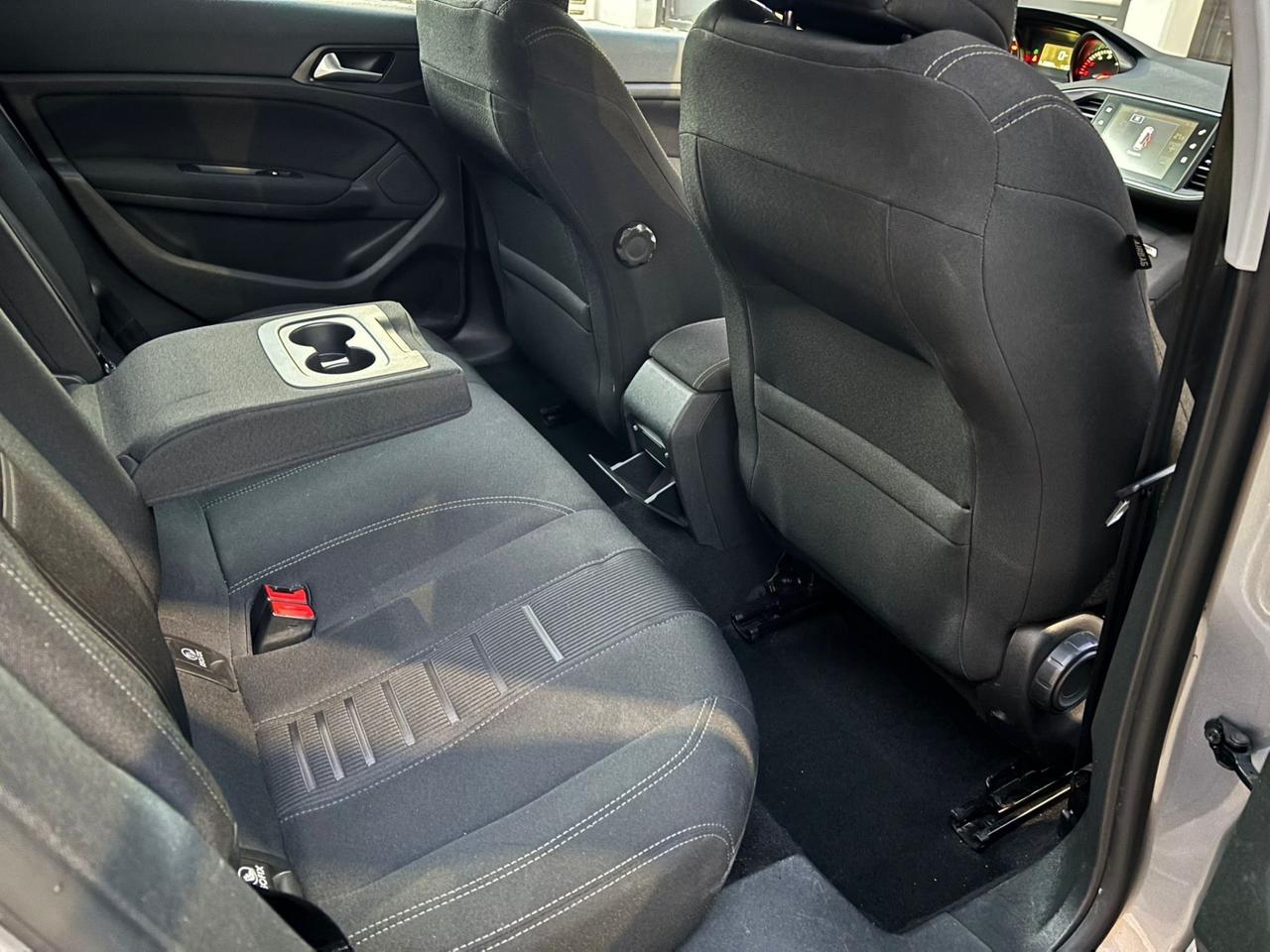 Peugeot 308 1.6 e-HDi 115 CV Stop&Start Allure