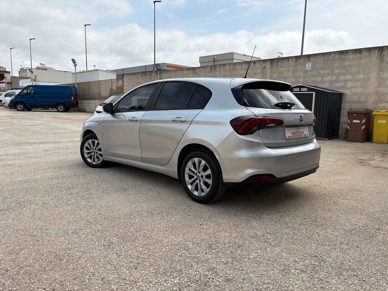 Fiat Tipo 1.3 Mjt S&S 5 porte Easy 95CV