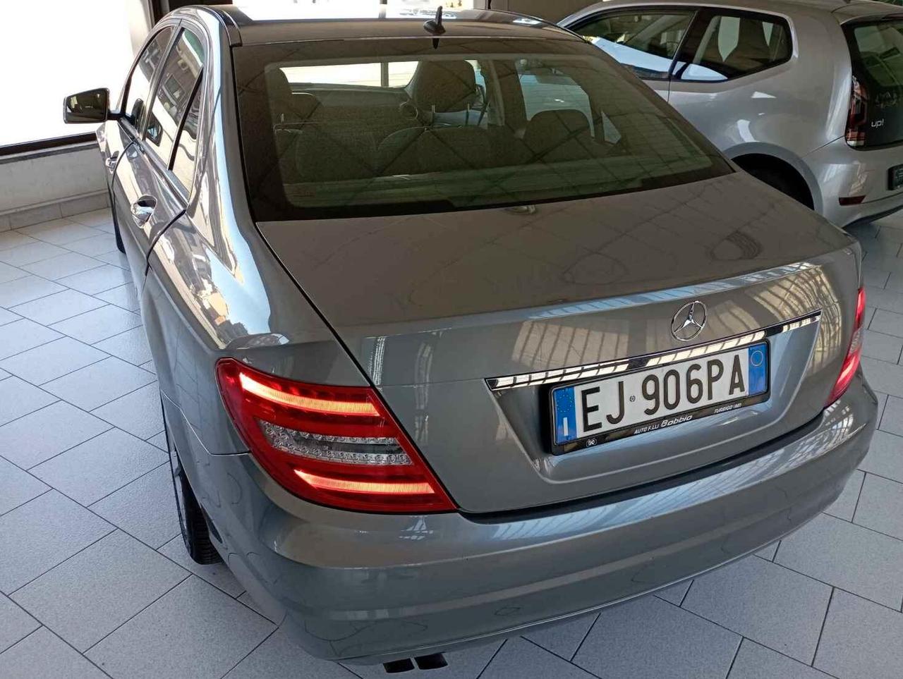 Mercedes-benz C 200 220 CDI BlueEFFICIENCY Elegance