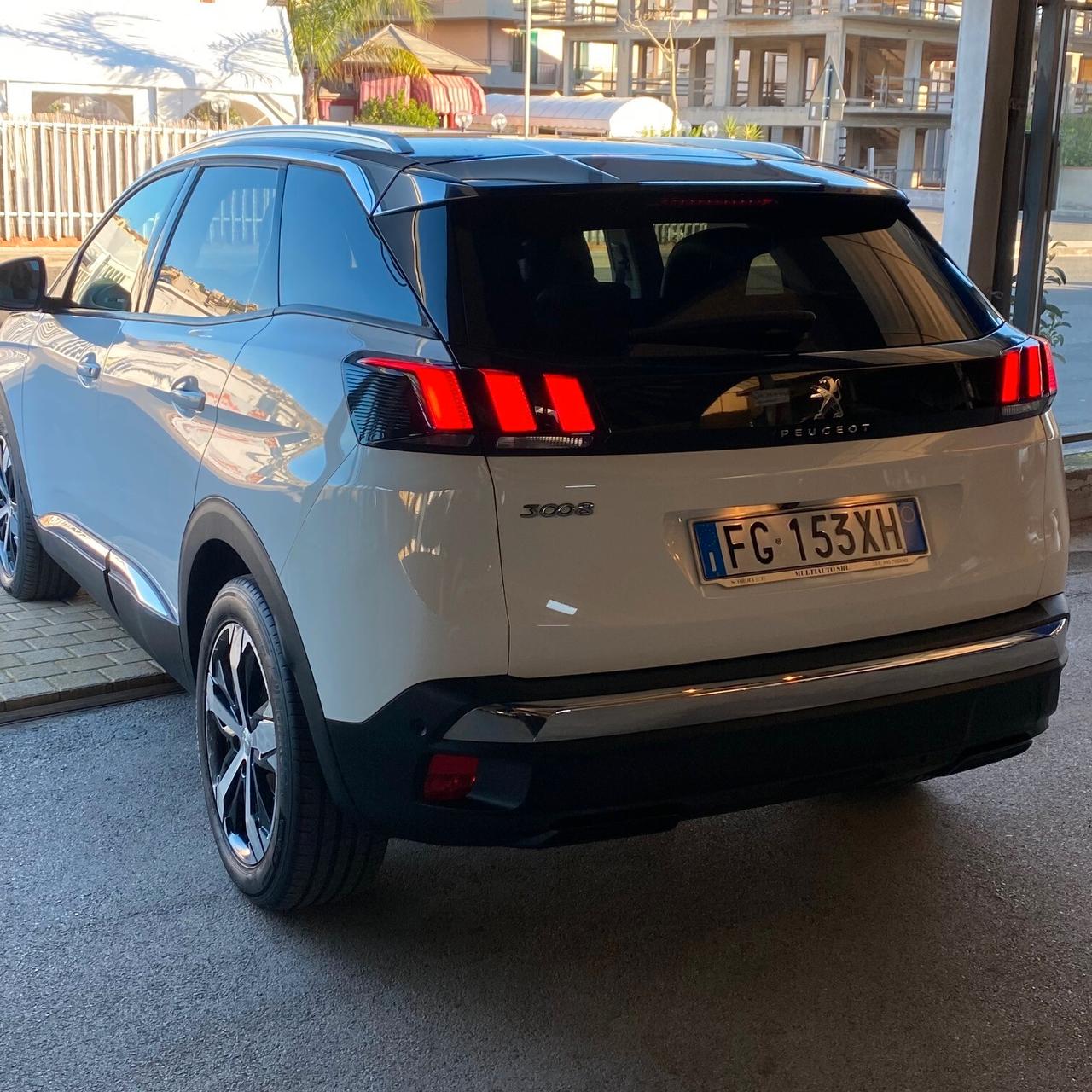 Peugeot 3008 BlueHDi 120 S&S Allure
