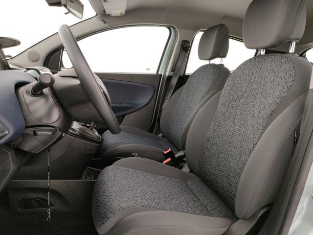 LANCIA Ypsilon 1.0 FireFly 5 porte S&S Hybrid Silver Plus