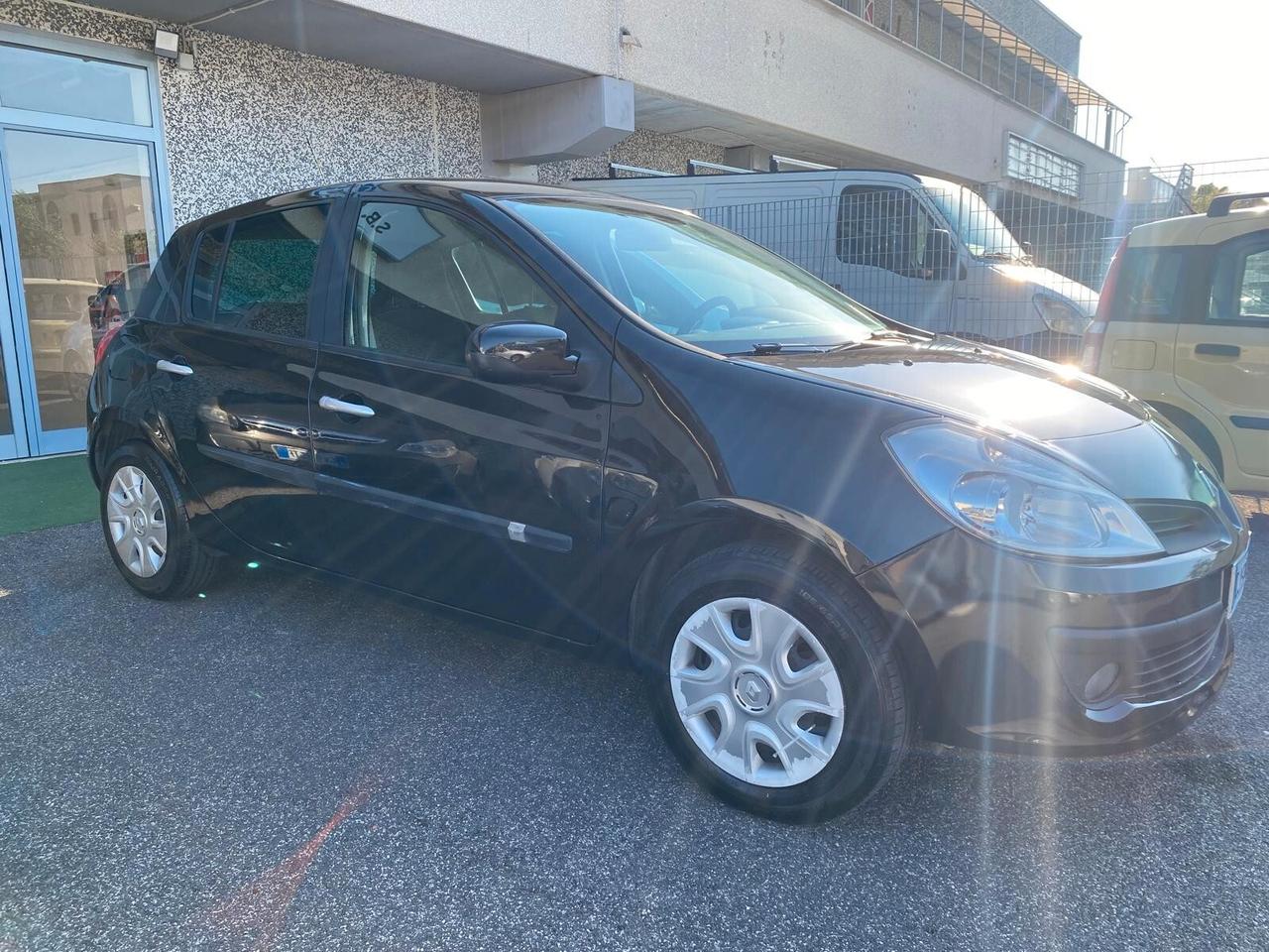 Renault Clio 1.5 dCi 85CV 3 porte Le Iene