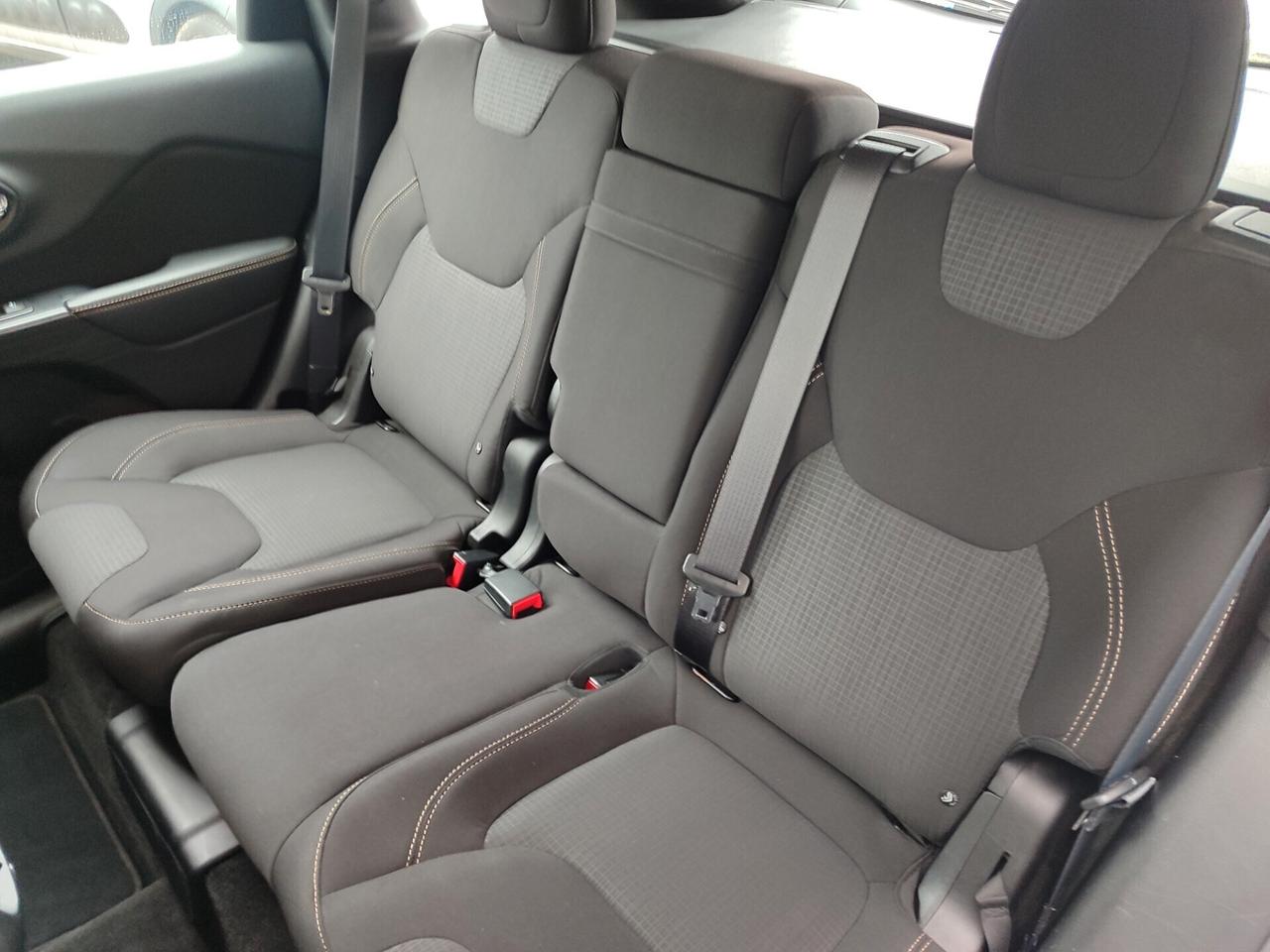 Jeep Cherokee 2.2 Mjt II 185 CV 4WD Active Drive I Longitude