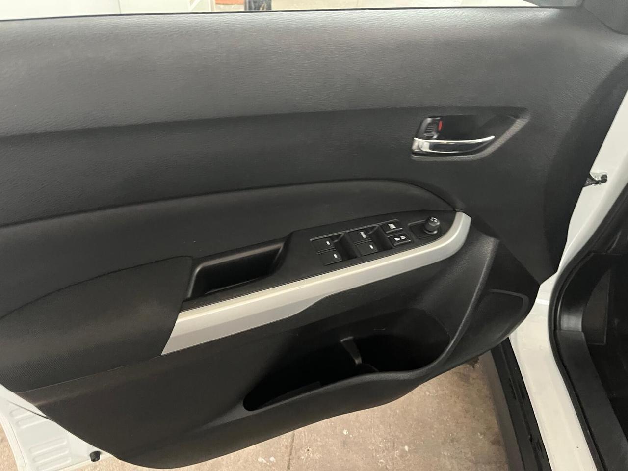 Suzuki Vitara 1.6 VVT A/T V-Top