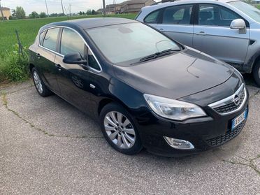Opel Astra 1.7 CDTI 125CV 5 porte Cosmo