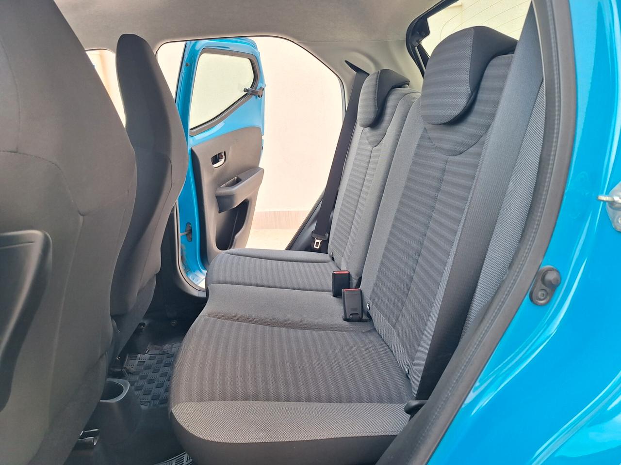 Toyota Aygo 1.0 5 porte x-cool 35000 km 2019