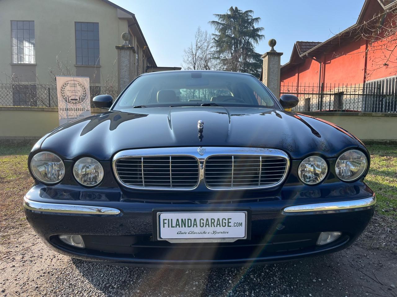 Jaguar XJ 2.7 D V6 cat Executive