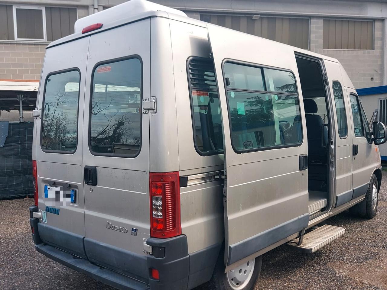 Fiat Ducato max 14 posti metano
