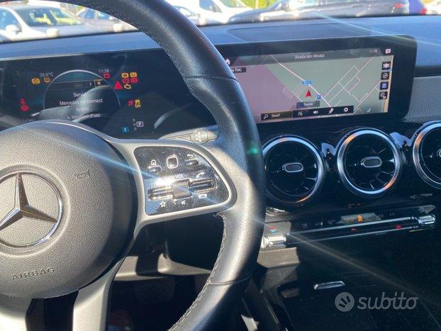 MERCEDES-BENZ GLB 200 d Automatic Business Extra