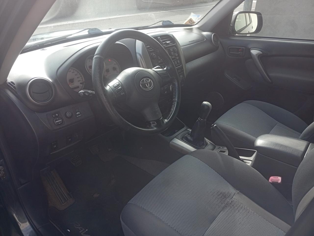 Toyota RAV 4 RAV4.com 2.0 Tdi D-4D cat 5 porte