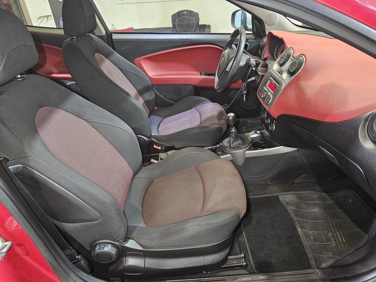 Alfa Romeo MiTo Alfa MiTo 1.4 78cv GPL Distictive