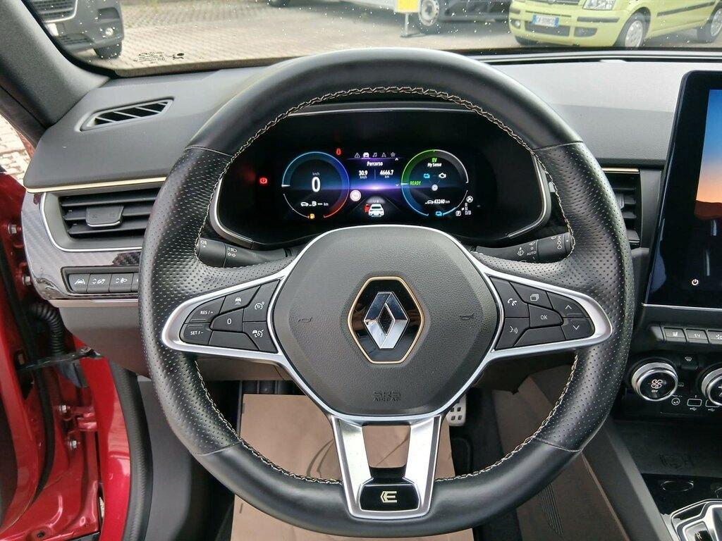 Renault Arkana 1.6 E-TECH Hybrid Engineered Auto