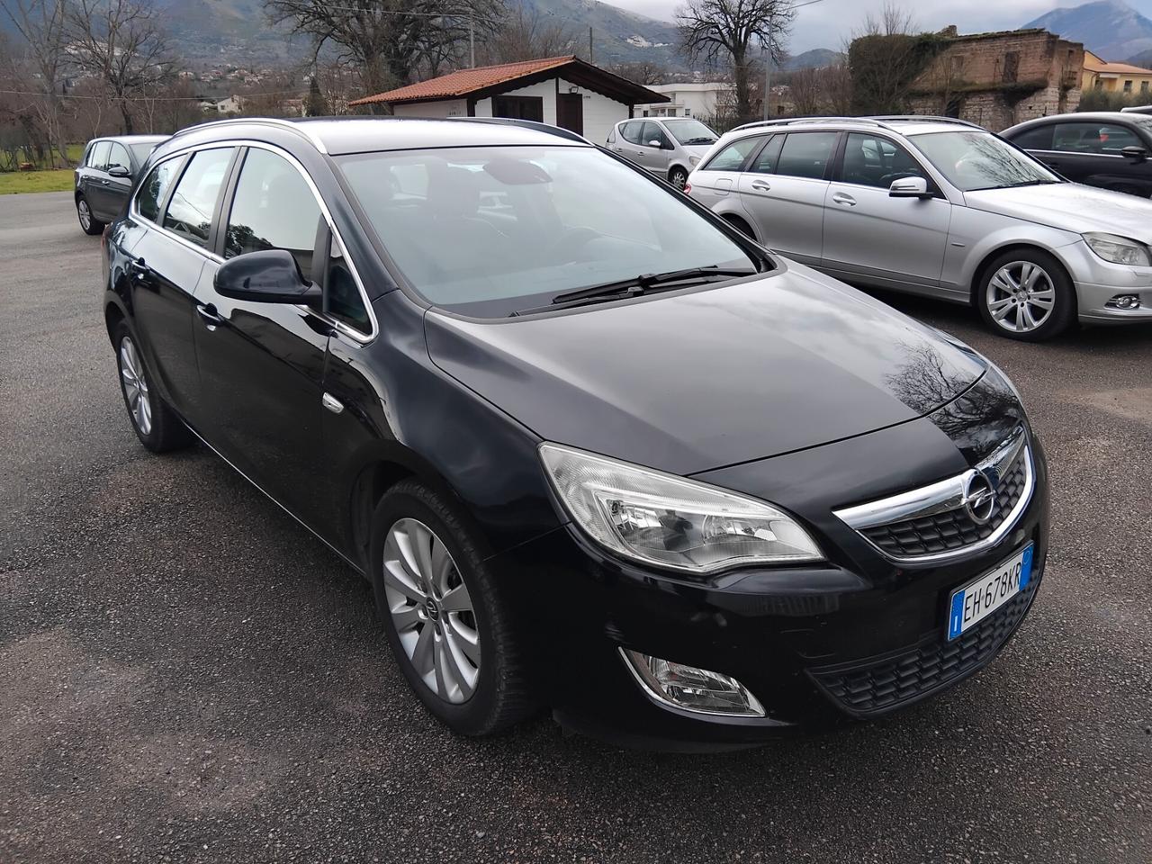 Opel Astra 1.7 CDTI 110CV Sports Tourer Cosmo