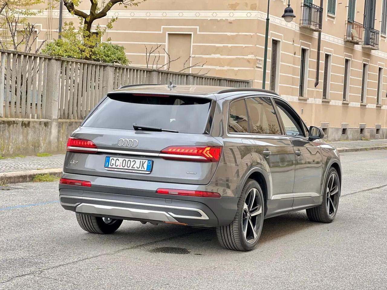 Audi Q7 55 3.0 TFSi MHEV 340cv Tiptronic8 Quattro Sport SEDILI VENTILATI-SOSPENSIONI PNEUMATICHE-CER