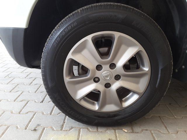 DACIA Duster 1.6 105cv Lauréate
