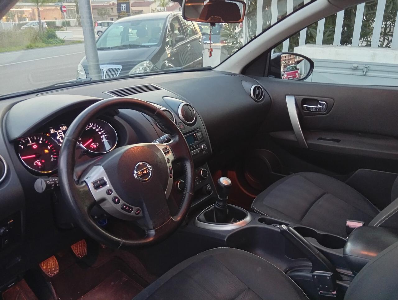 Nissan Qashqai 1.5 dCi DPF n-tec