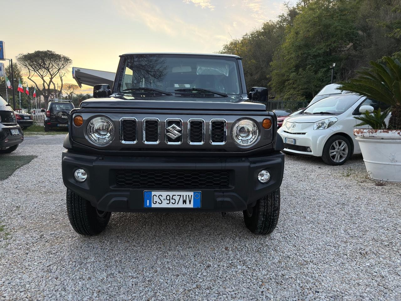 Suzuki Jimny 1.5 automatico 5 porte
