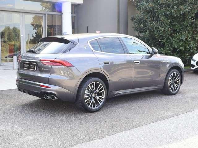 Maserati Grecale GT Hybrid 300 CV