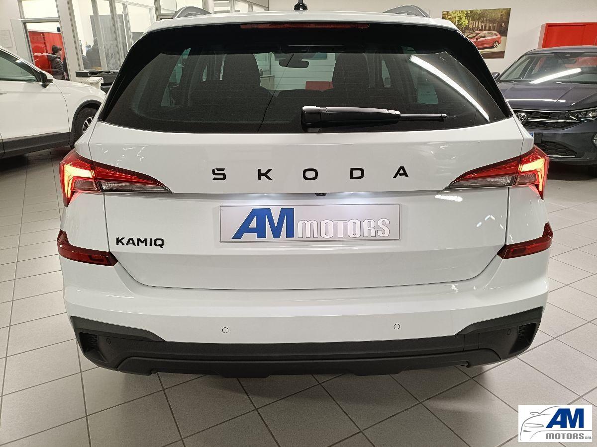 SKODA - Kamiq - 1.0 TSI Black Dots