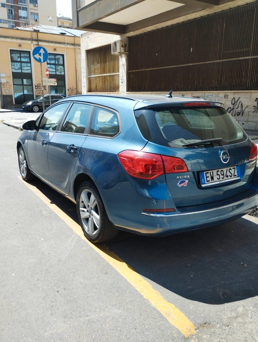 Opel Astra 1.7 CDTI 110CV 5 porte Elective