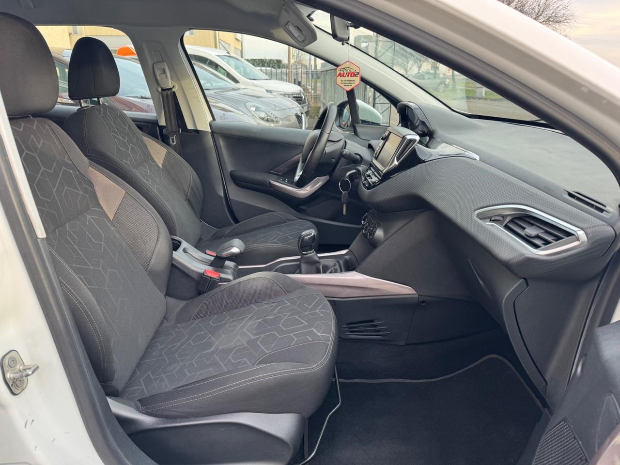 Peugeot 2008 1.6 BlueHDi. Ok Neopatentati