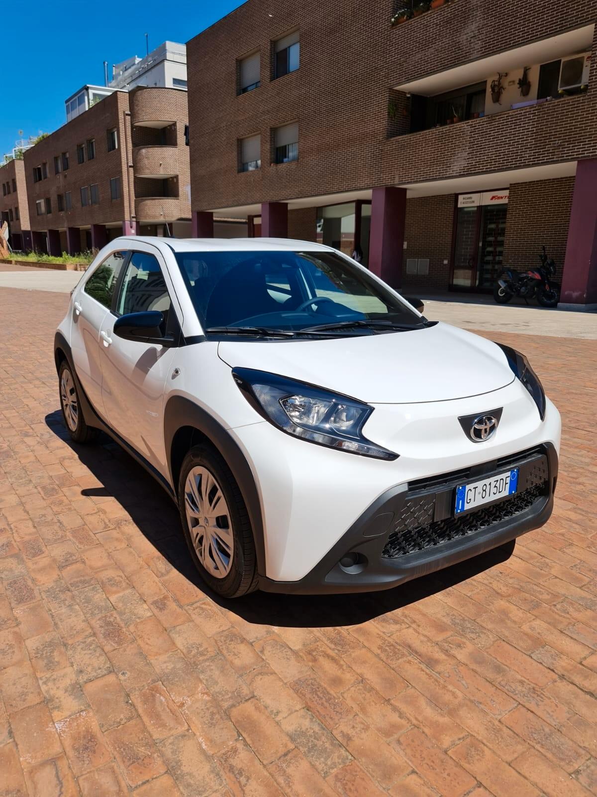 Toyota Aygo X 1.0 VVT-i 72 CV 5 porte Active S-CVT