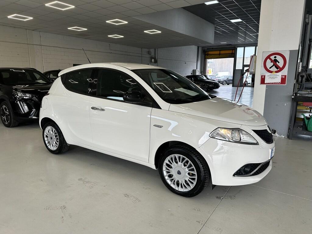 Lancia Ypsilon 5 Porte 1.2 Mya