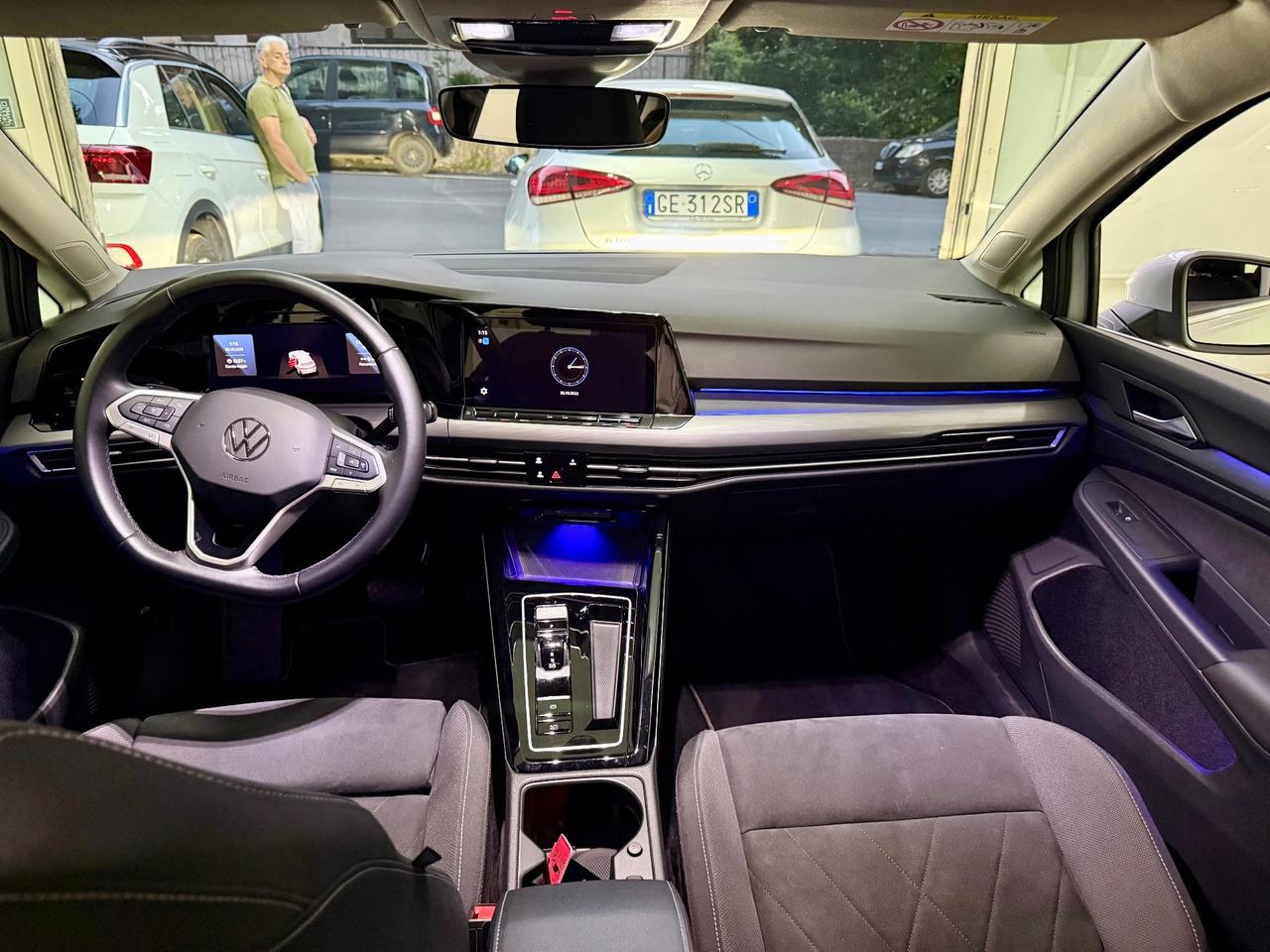 Volkswagen Golf 2.0 TDI 150 CV DSG SCR Style